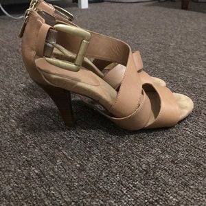 2inch nude tan heels